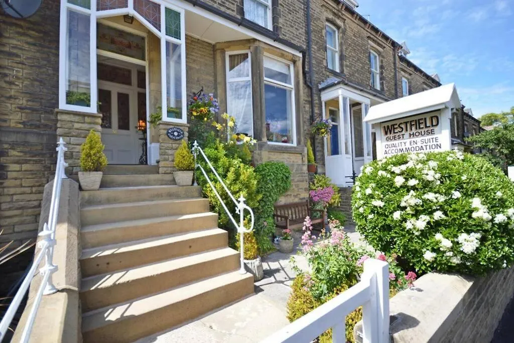 Westfield House - Characterful 7 Bedroom Townhouse 스킵턴