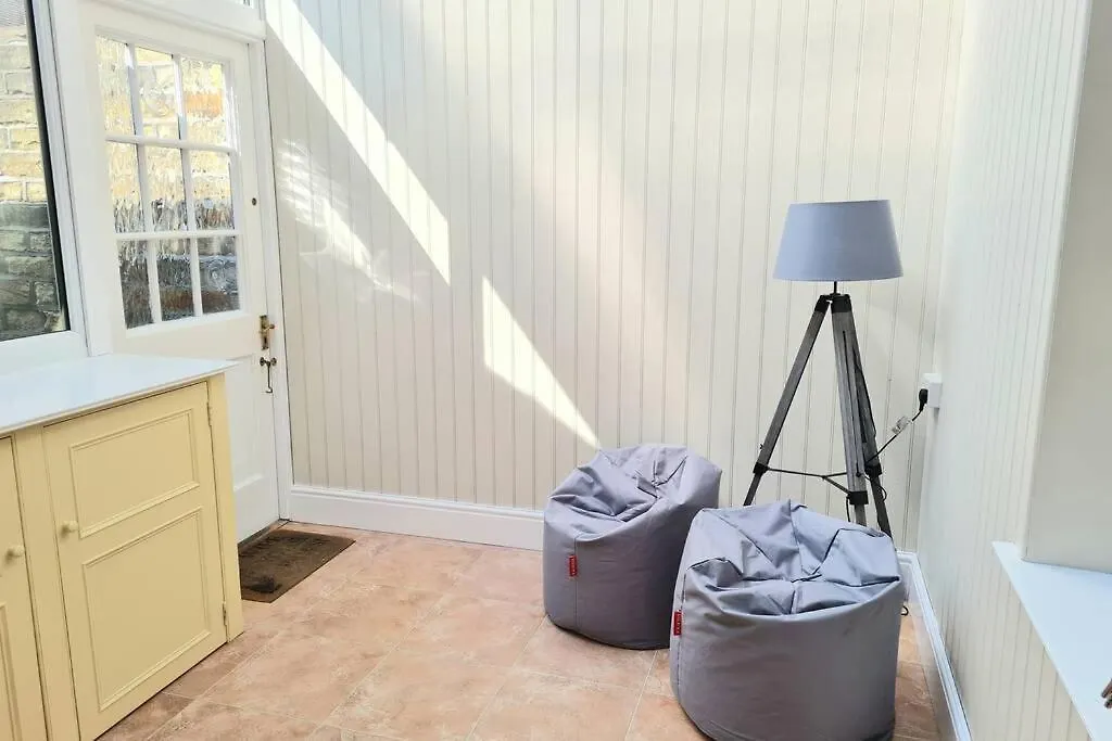 Westfield House - Characterful 7 Bedroom Townhouse 스킵턴 펜션