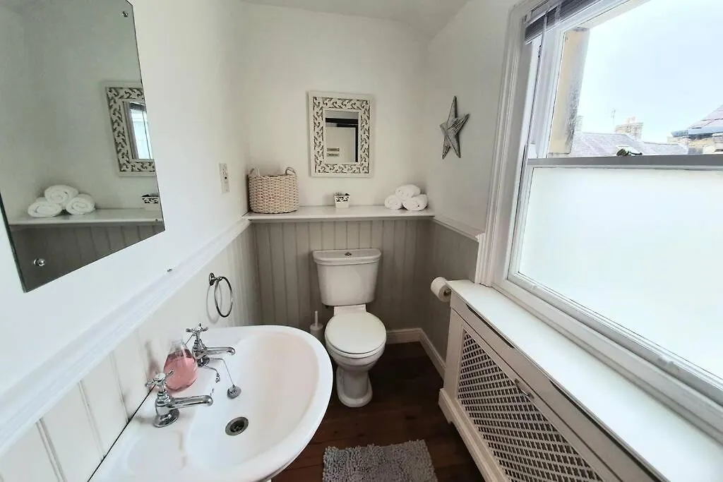 Westfield House - Characterful 7 Bedroom Townhouse 스킵턴 펜션