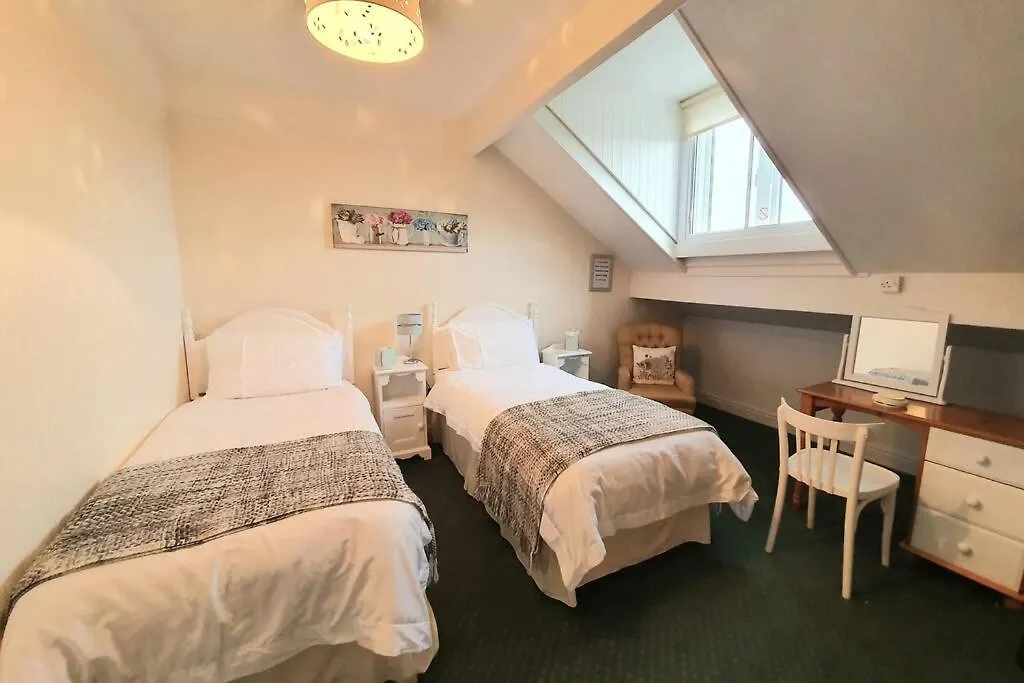 Westfield House - Characterful 7 Bedroom Townhouse 스킵턴